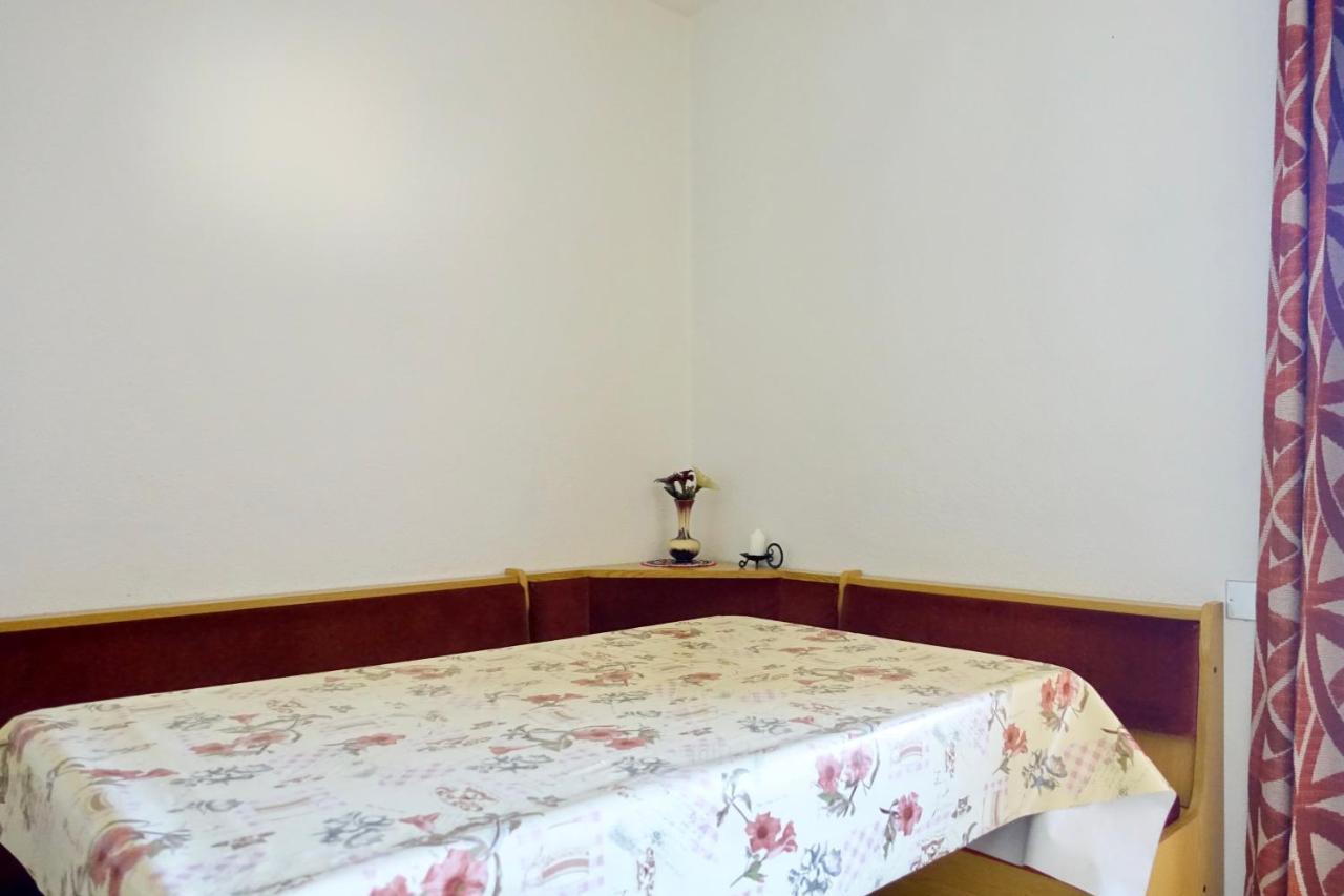 Ciasa Preroman App. Vista Castello Apartamento San Martino in Badia Exterior foto